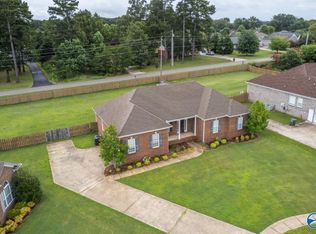 203 Cozy Creek Rd, Meridianville, AL 35759