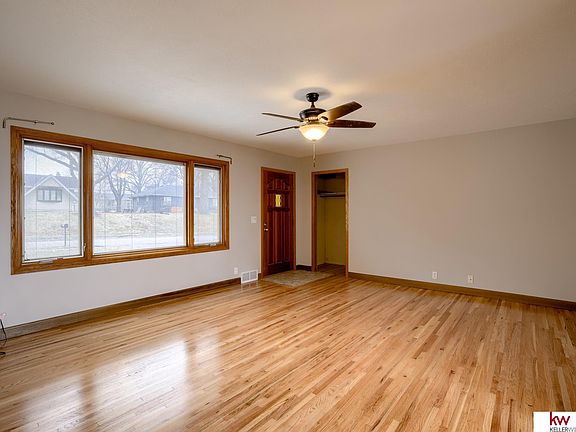 2nd image of 3111 S 72nd Ave