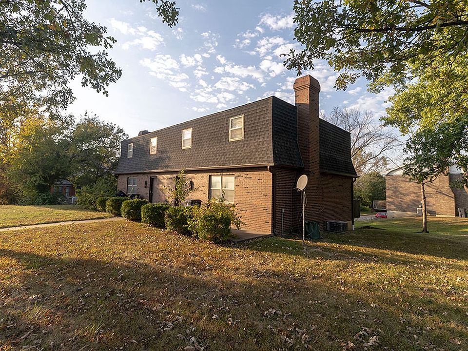 2nd image of 1005 Canterbury Dr