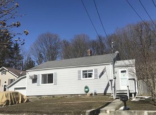 1 Thorns Ln, Lloyd, NY 12528