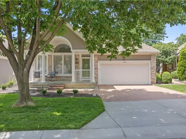 12420 Westgate St, Overland Park, KS 66213