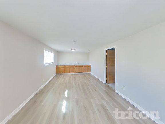 4th image of 1006 De La Vista Pl