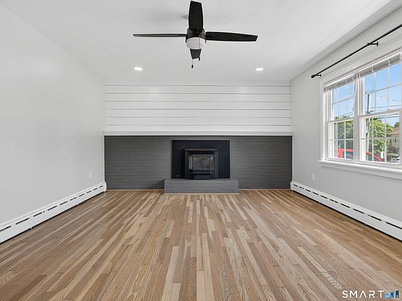 5th image of 74 Nicholas Avenue