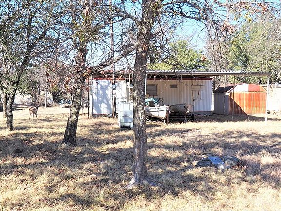 3rd image of 4660 Thunderbird Dr