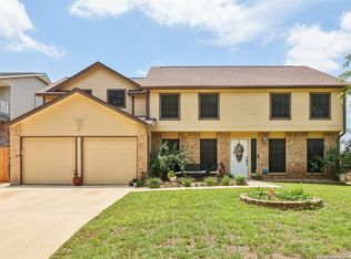 3330 Wimbledon Dr, Schertz, TX 78108