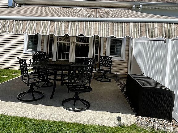 Porch with patio & awning