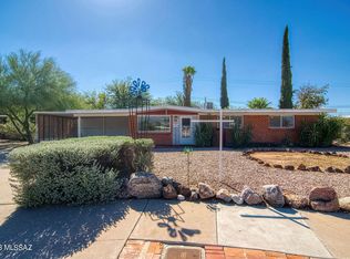 802 N Duffy Pl, Tucson, AZ 85711