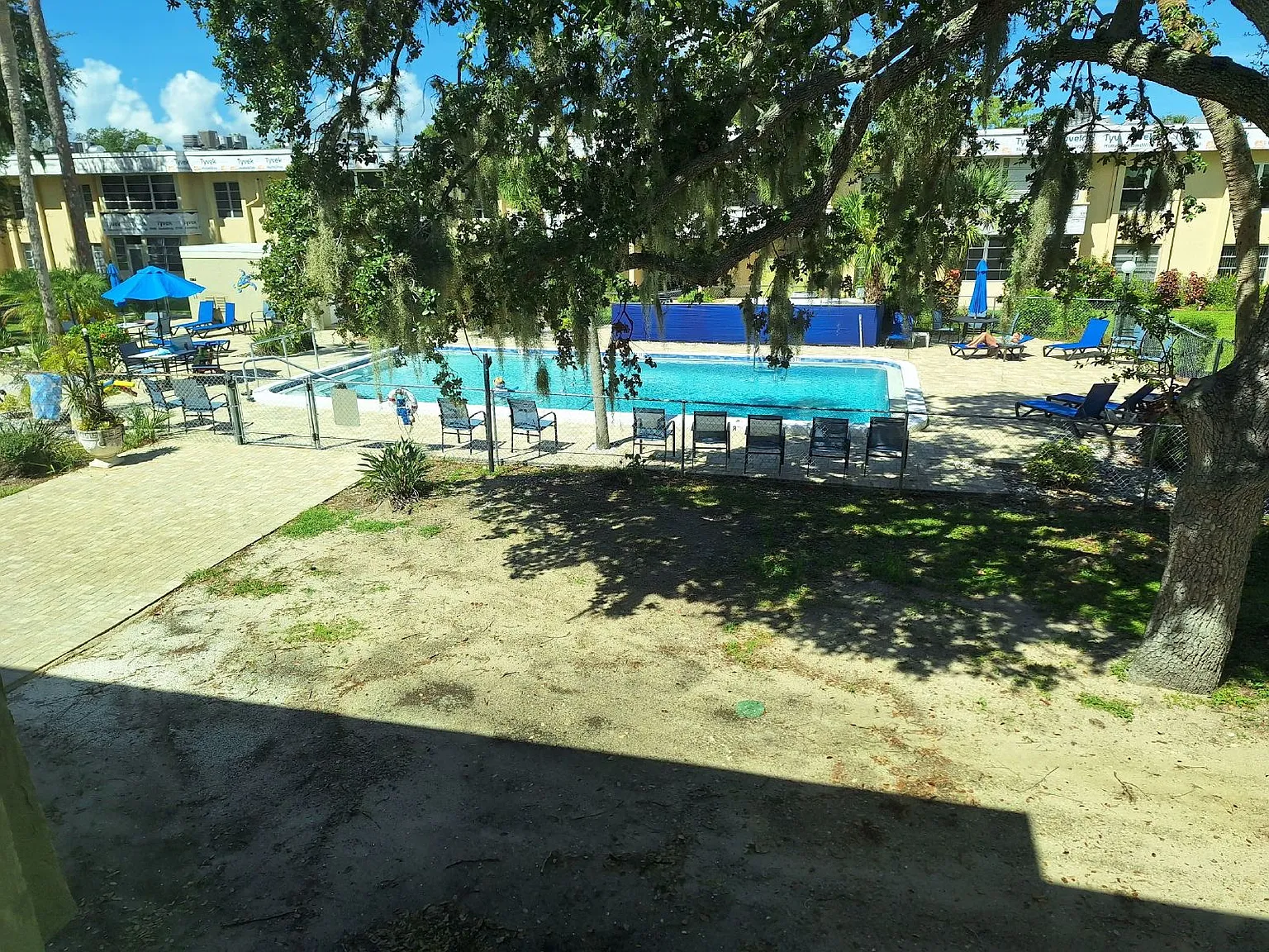 1 bed, 1.0 bath, 672 sqft, $1,195 — Photo 3