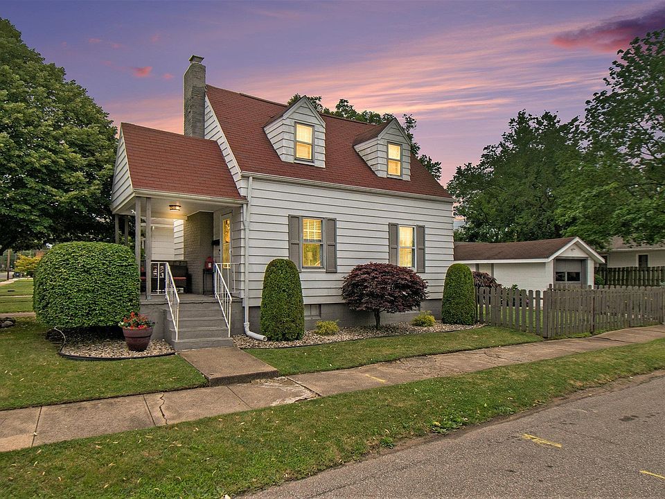 1st image of 1701 Wood St