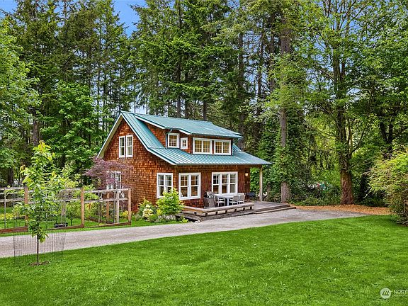 2nd image of 9823 NE Rose Trail Lane