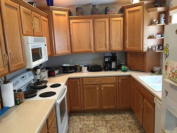 4th image of 2424 Park 3rd Ave NW