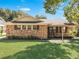 2304 Springhill Dr, Dallas, TX 75228