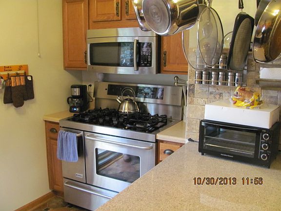 3rd image of 238 Granville St