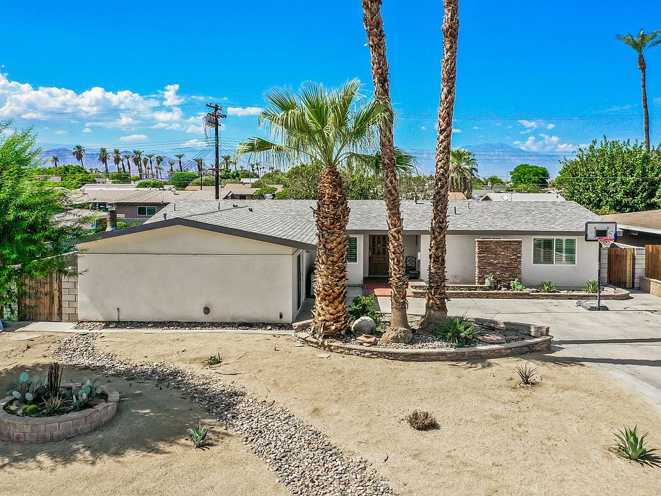 1st image of 44673 Sherwood Dr