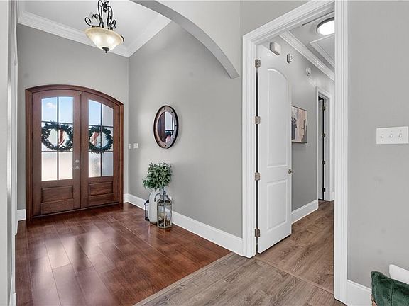 2nd image of 31166 Shannon Dr