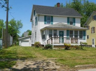 2007 E 43rd St, Ashtabula, OH 44004