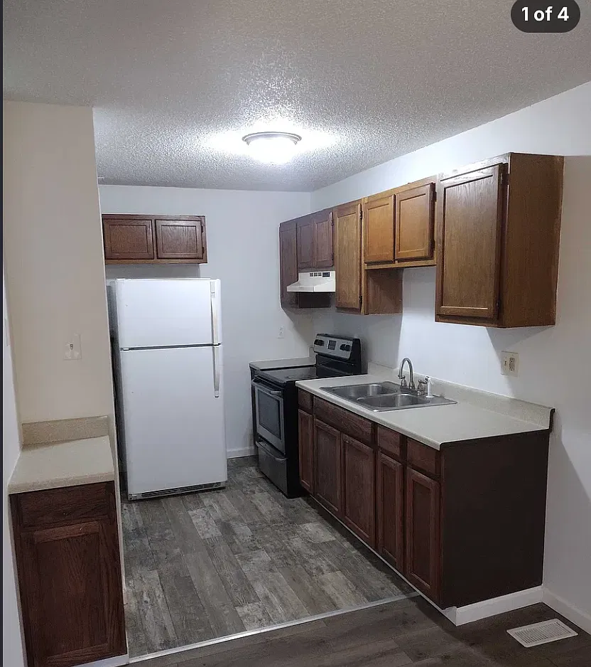 2 bed, $775 — Photo 1