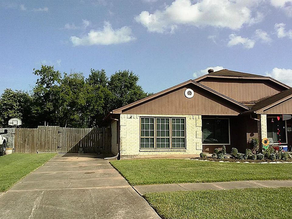 1st image of 17107 Mercado Dr