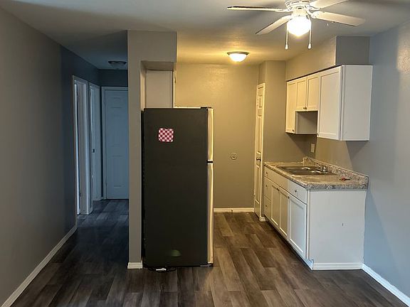3rd image of 2334 W College Ave #1