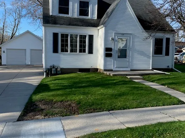 615 Fond Du Lac Ave, Sheboygan Falls, WI 53085