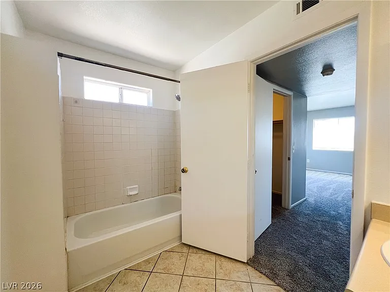 1520 Ben Or St #202 — Photo 57