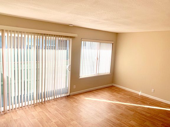 2nd image of 420 N Bayshore Blvd