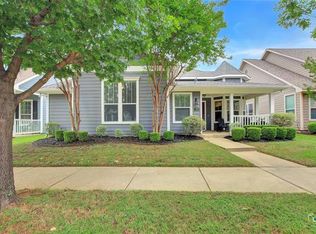 1624 Angel Ln, Aubrey, TX 76227