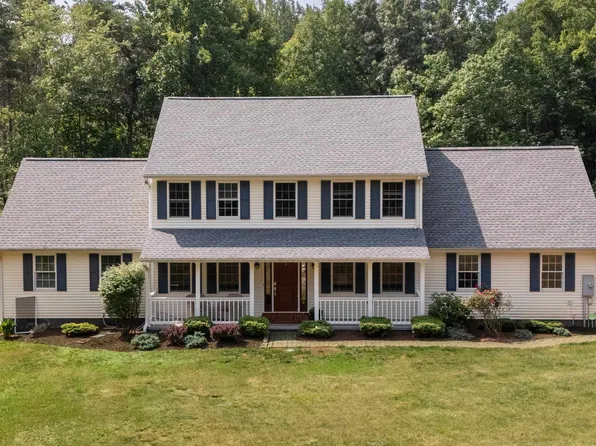 8535 Signal Hl, Afton, VA 22920