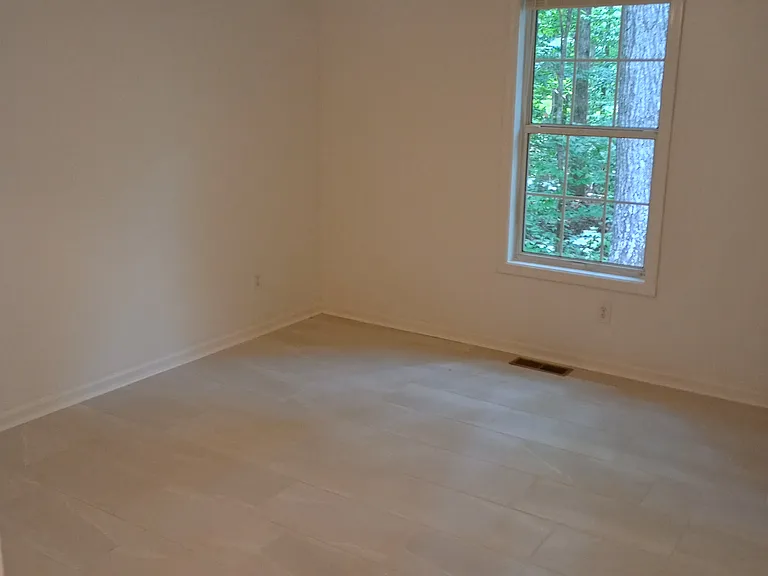 1840 Dobbs Creek Ct — Photo 10
