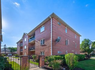 3001 N Oriole Ave #301, Chicago, IL 60707