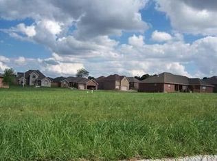 3890 Slavens Ave #L6, Springfield, MO 65803