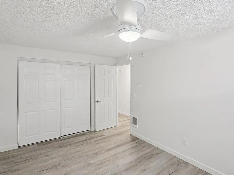 Images Garden View Apartments — Photo 28