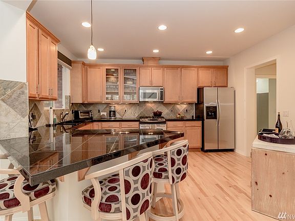 3rd image of 23062 NE 139th Ct