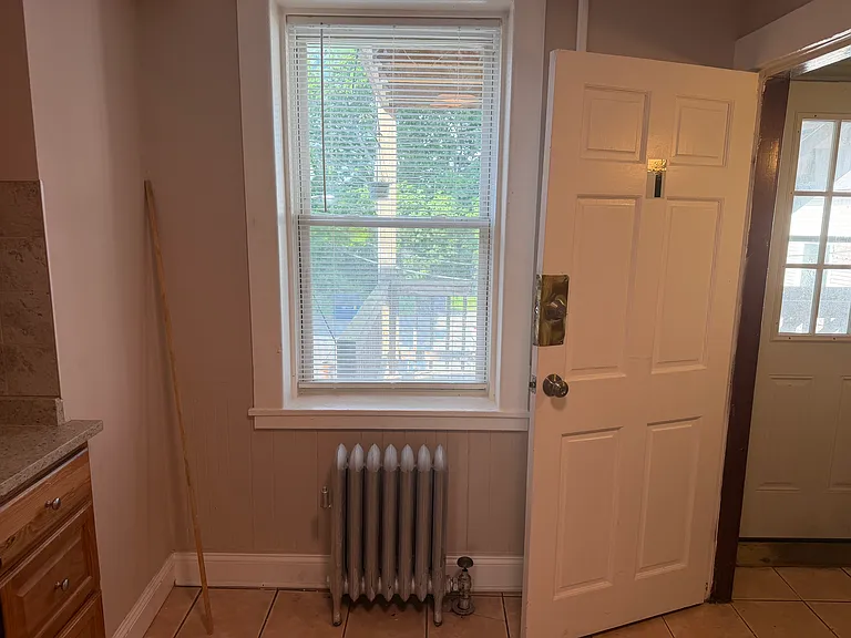 84-88 Main St #1 — Photo 25