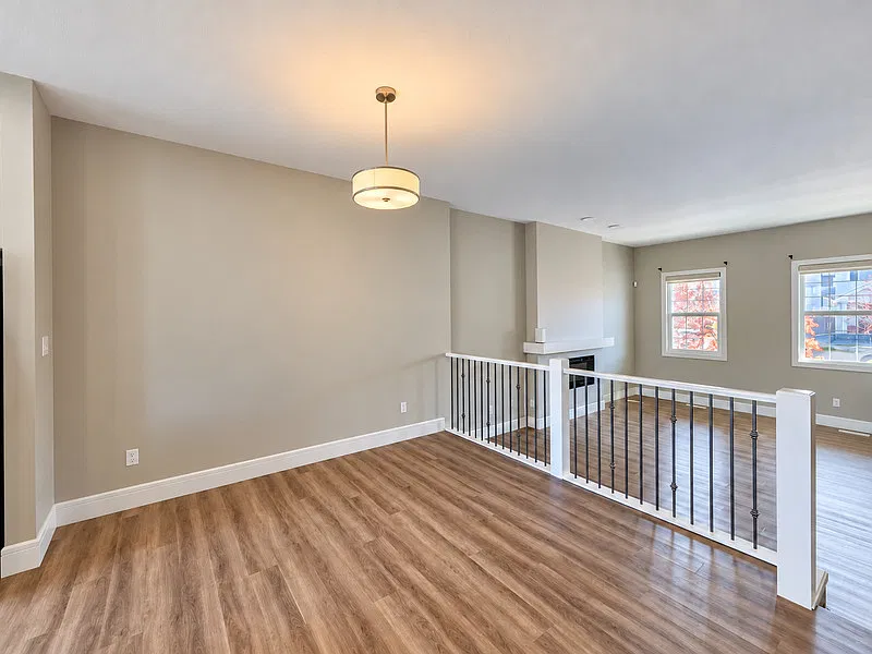3 bed, 3.5 bath, 2500 sqft, $2,400 — Photo 4