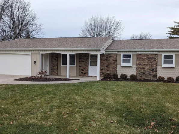 1302 Hiawatha Pl, Auburn, IN 46706