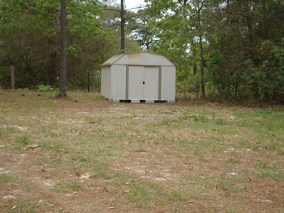 2nd image of 8161 County Line Rd
