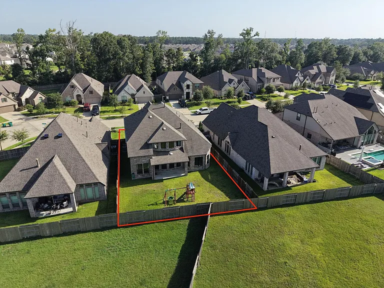 23703 Crossworth Dr — Photo 23