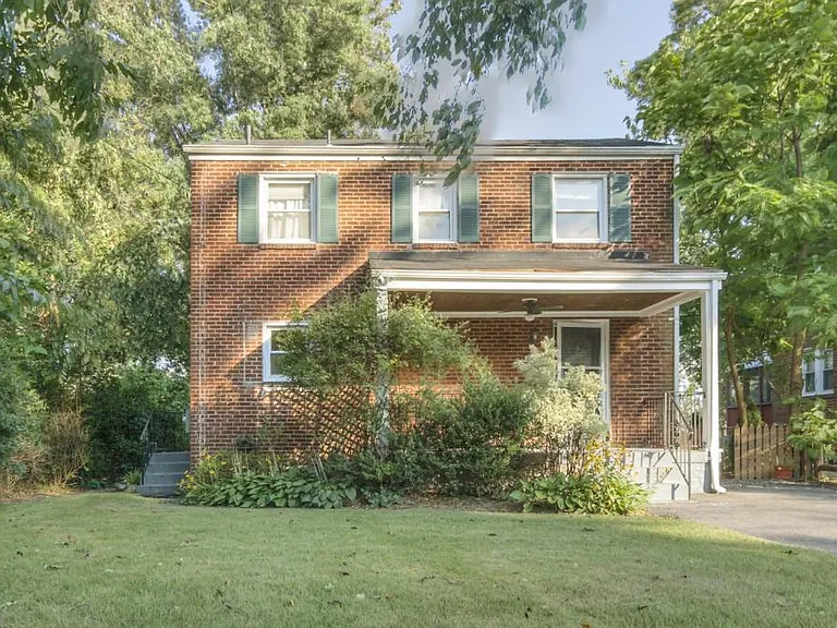 8411 Potomac Ave — Photo 4