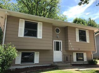 9419 13 1/2 St W, Rock Island, IL 61201
