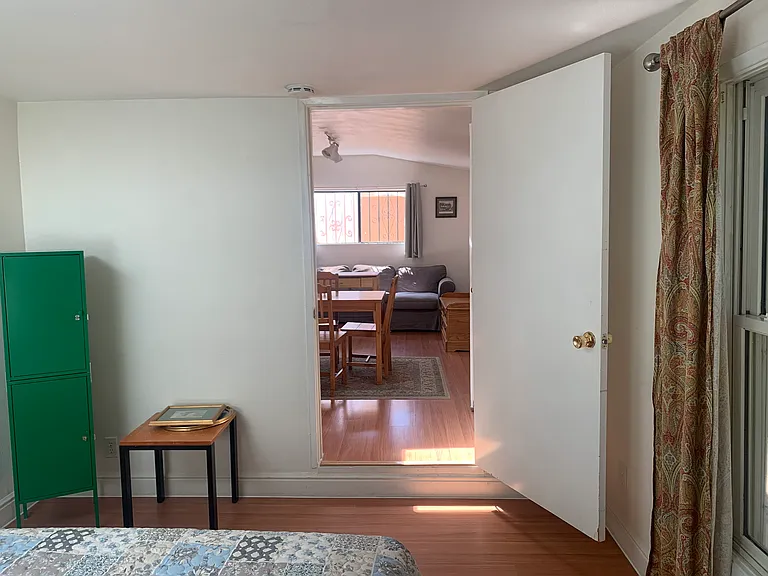 667 Aileen St — Photo 21