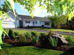246 Blue Spruce Ln, Lyndonville, VT 05851