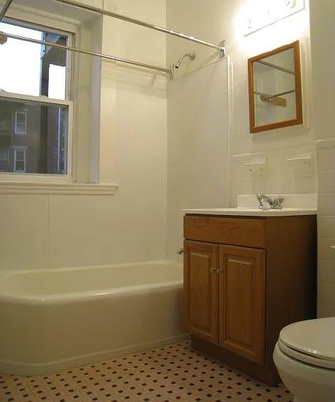 1589 Beacon St #4 — Photo 9