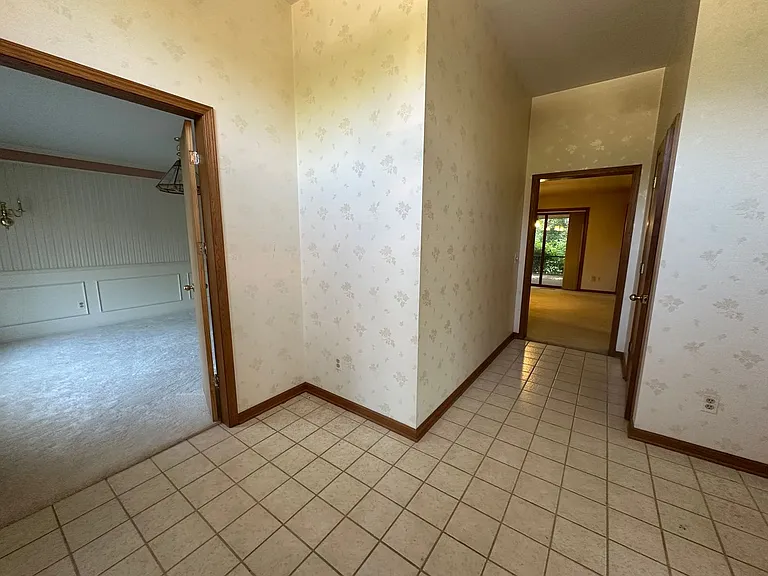 486 Ashton Ct SE — Photo 28