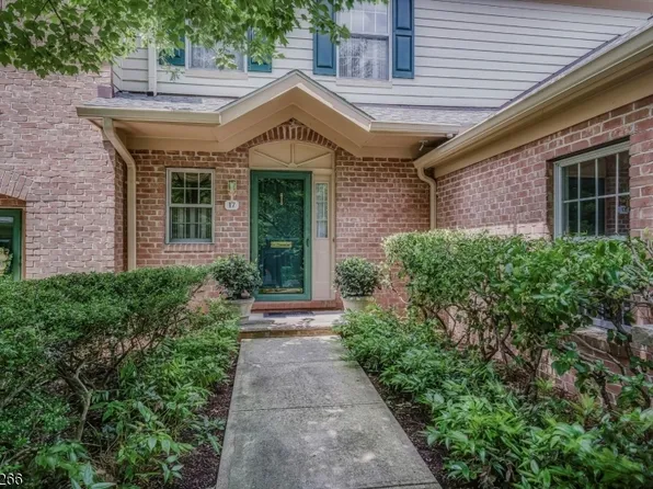 17 Pippins Way, Morris Twp., NJ 07960