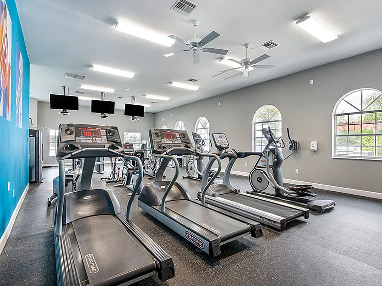 Bell Coconut Creek — Photo 14