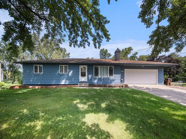 1622 Gary Paul Ln, Jackson, MI 49203