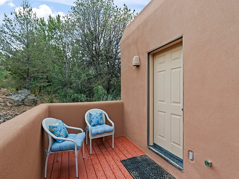 970 Thunderbird Ct — Photo 61