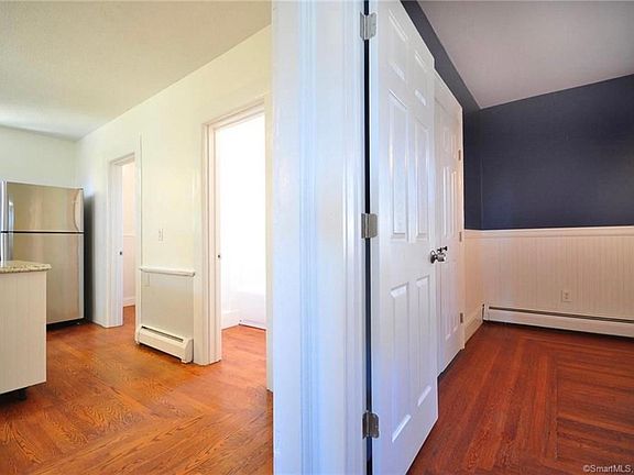 5th image of 158 Pearl St #A