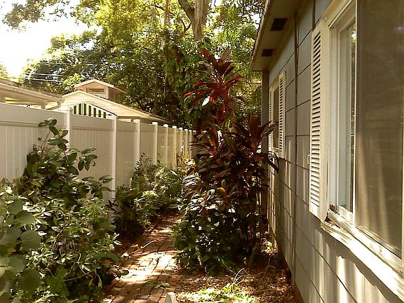 4th image of 8004 31st Ave N